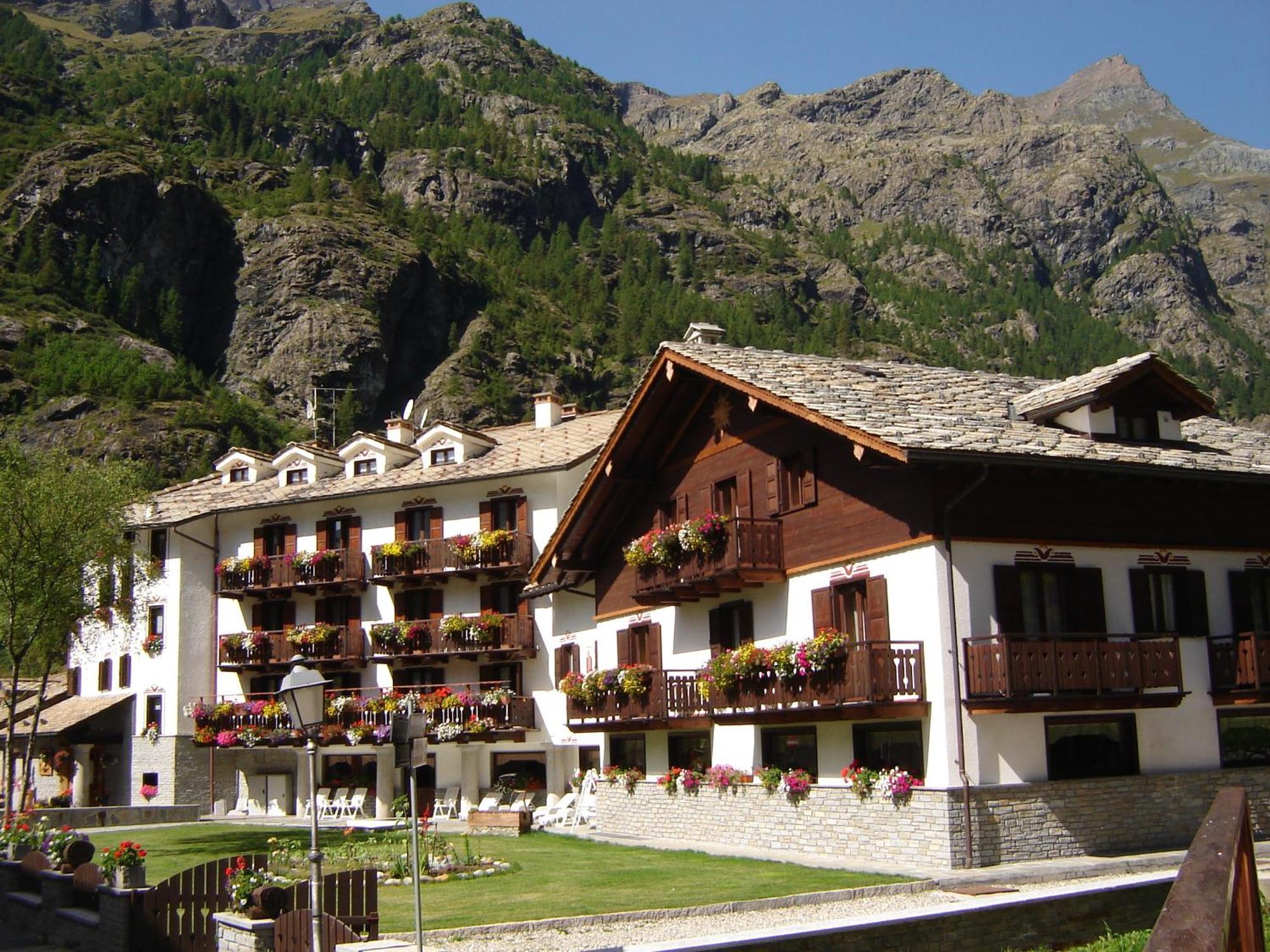 Hotel Jolanda Sport Gressoney-La-Trinite Luaran gambar